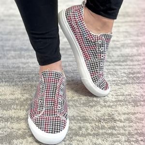 NIB Corky's Babalu Size 10